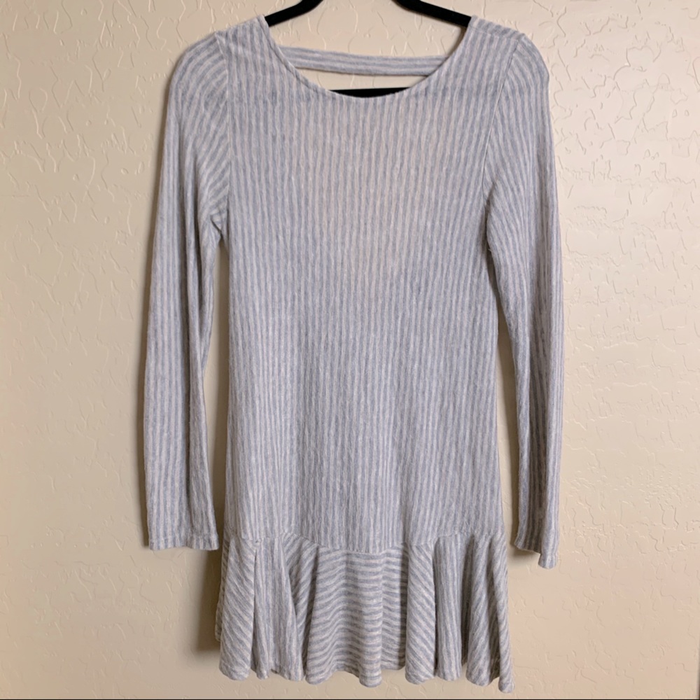 Grey Sweater Dress. Open Back